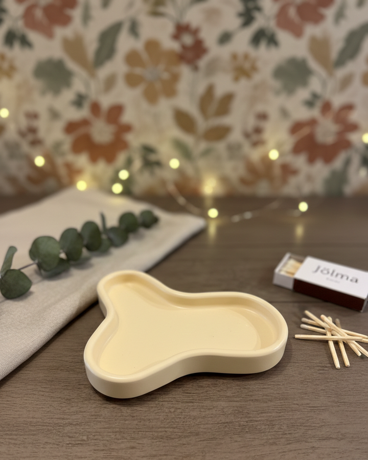 Handcrafted Jesmonite Clover Trinket Tray