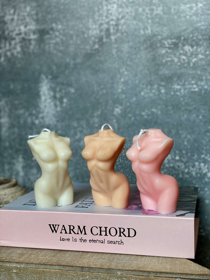 Scented Soy Wax Candle – Female Body Sculpture for Contemporary Decor
