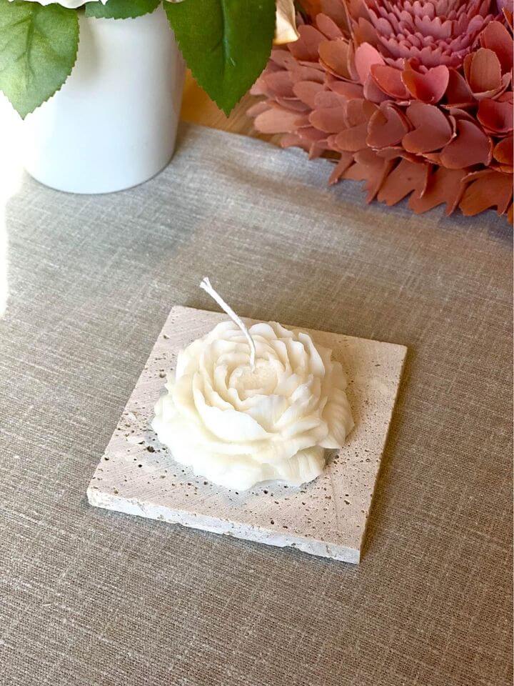 Realistic peony candle in soy wax