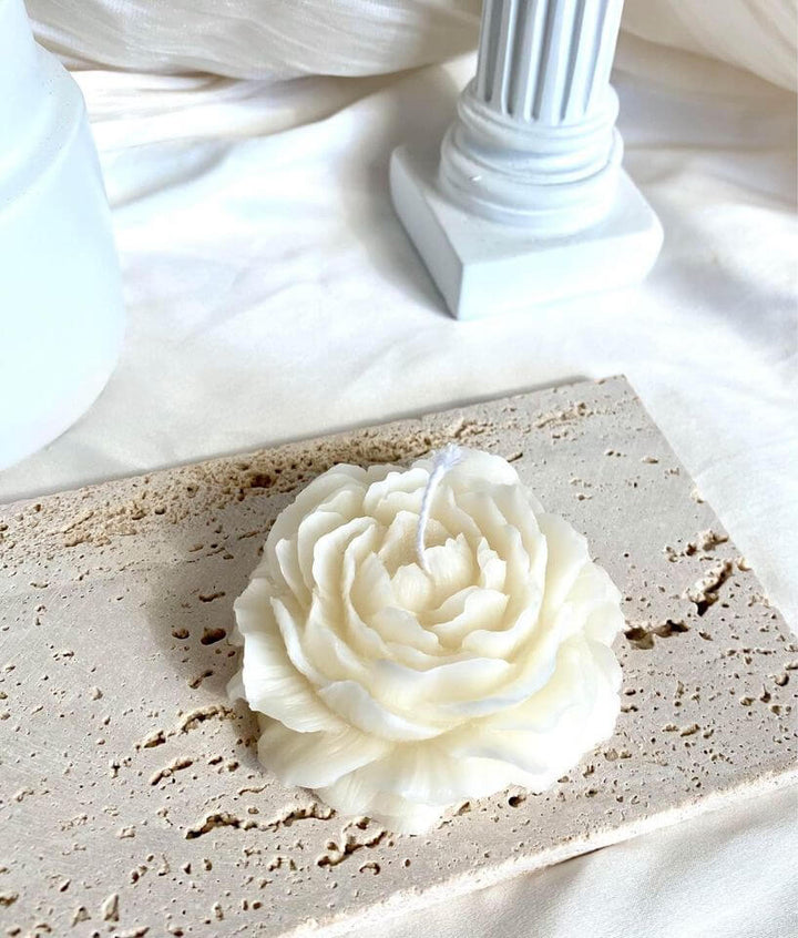 Decorative candle with peony flower shape