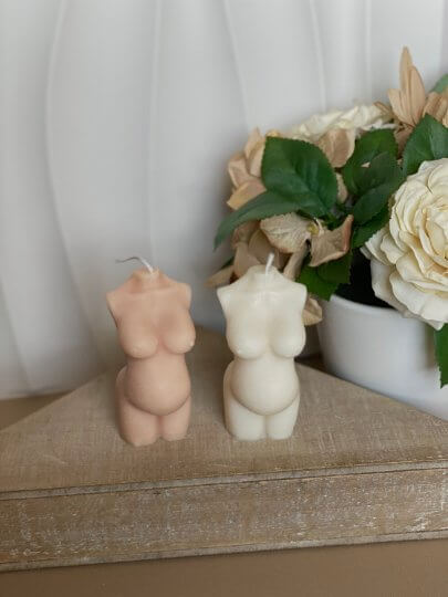 Elegant sculpture candle for moms-to-be