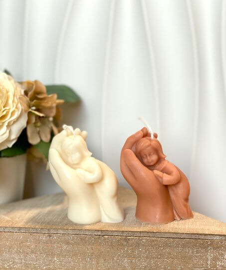Sentimental candle for mom’s room